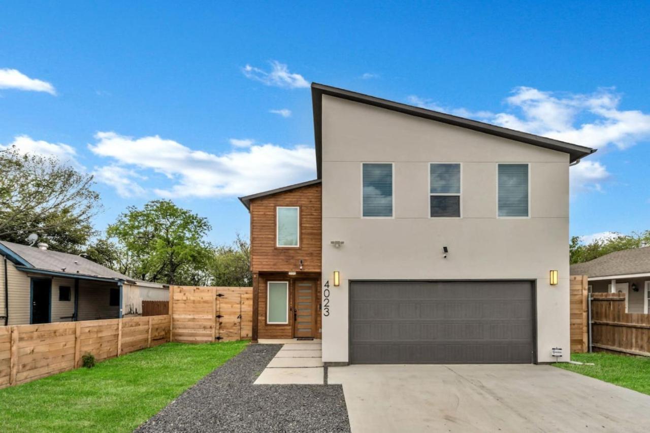Holiday home Modern 4 Bedroom Retreat With Enchanting Amenities